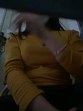 Tuongvy05 online show from December 17, 2:01 am