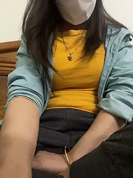 Tuongvy05 online show from December 25, 6:41 pm