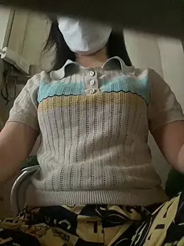 Tuongvy05 online show from March 4, 3:37 pm
