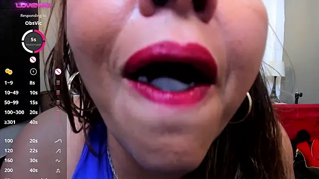 LiaTaylorr online show from December 8, 6:17 pm