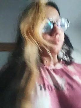 blvckbabyweed07 online show from April 1, 11:33 am