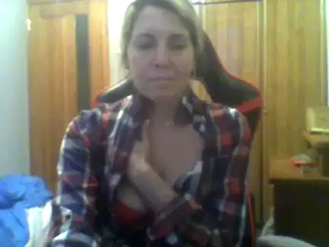 IrinaB1 online show from January 18, 1:40 pm