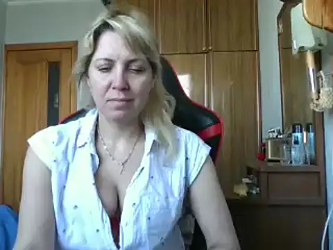 IrinaB1 online show from March 21, 7:33 am