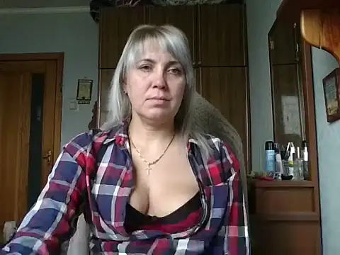 IrinaB1 online show from December 23, 11:08 am