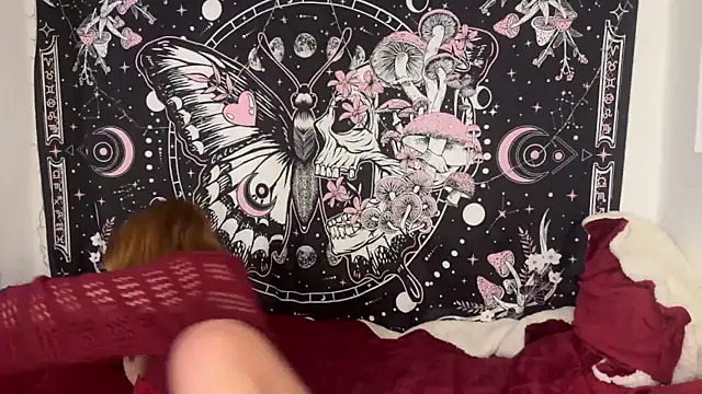 Snapshot of ari_kat chatting on June 19, 2:38 am ari kat online show from June 19, 2:38 am