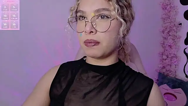 Haelycute online show from August 7, 5:31 am