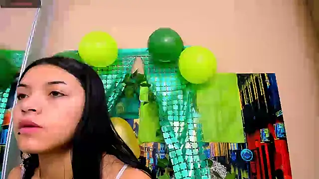 CristalLoren online show from March 17, 11:42 am