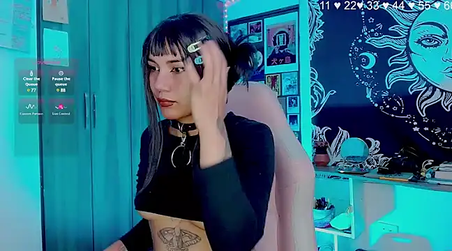 melissahowl online show from December 5, 2:55 pm