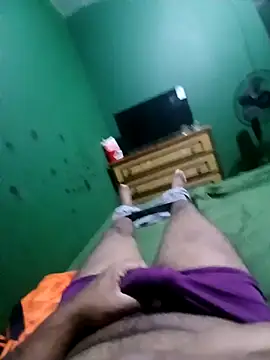 Snapshot of morenogts69 chatting on October 6, 4:43 am morenogts69 online show from October 6, 4:43 am