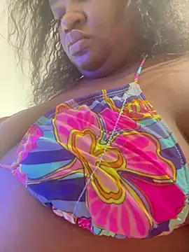 lilybaudyn  online show from June 16, 9:12 am