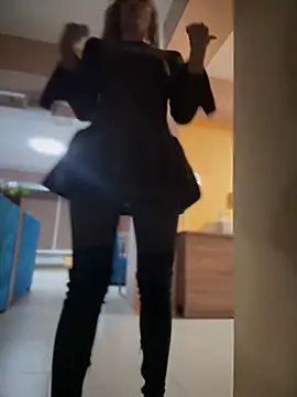 Crazy-Rosa online show from February 8, 3:31 pm