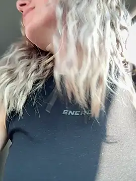 Crazy-Rosa online show from March 16, 9:27 am