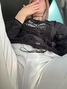 Crazy-Rosa online show from March 20, 9:48 am