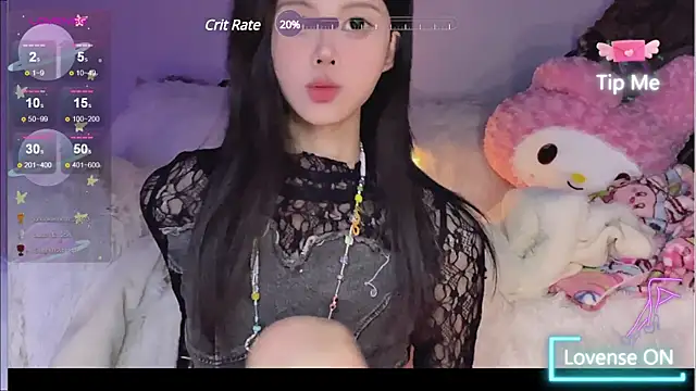 Snapshot of O0_0Q chatting on December 20, 4:14 pm O0 0Q online show from December 20, 4:14 pm