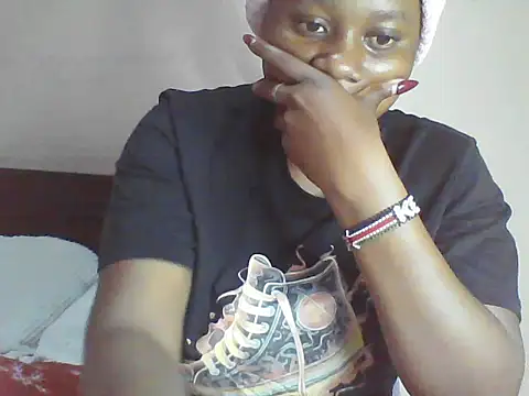 EBONYVANILLA02 online show from April 28, 7:57 am