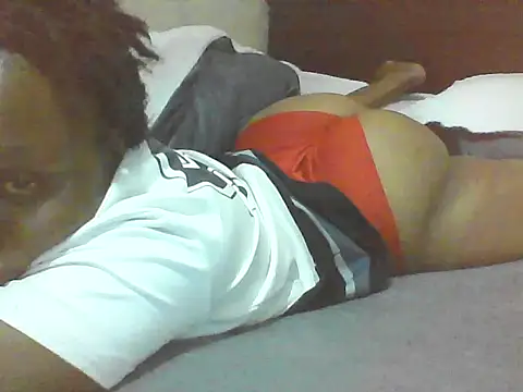 EBONYVANILLA02 online show from June 2, 11:34 am