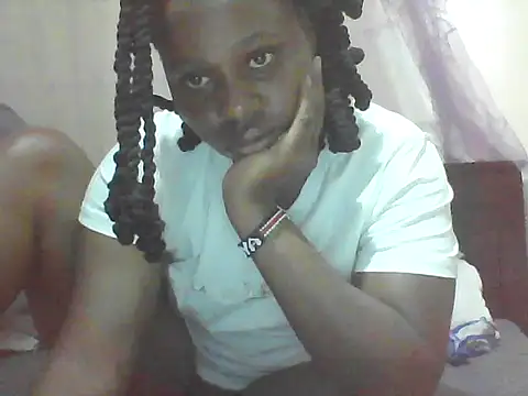 EBONYVANILLA02 online show from June 12, 11:20 am