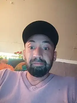 Snapshot of Tristan40@xh chatting on July 9, 8:02 pm Tristan40xh online show from July 9, 8:02 pm