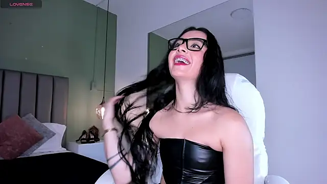 Samaanthaa  online show from February 8, 1:22 pm