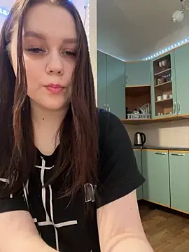 Marylallka5 online show from January 27, 9:00 pm