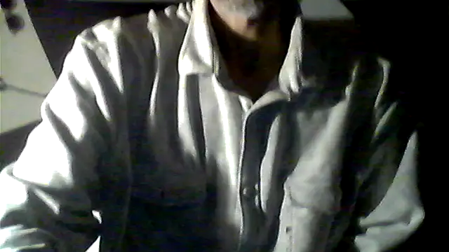 Snapshot of Gillygilly76 chatting on March 21, 8:30 am Gillygilly76 online show from March 21, 8:30 am