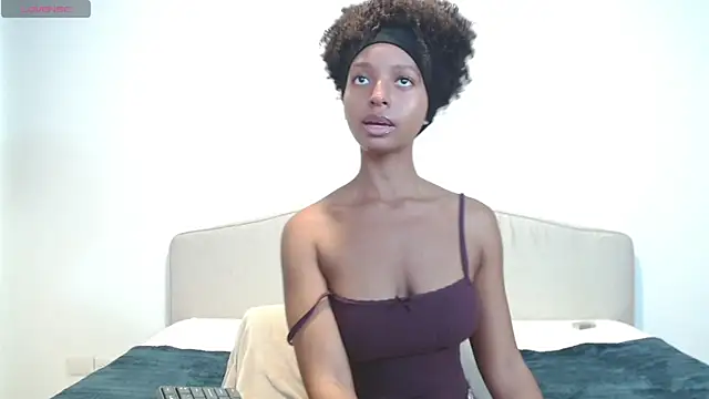 MelissaWaldorf online show from July 17, 3:24 am