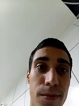 Snapshot of Matias96-11-09 chatting on February 6, 12:41 pm Matias96-11-09 online show from February 6, 12:41 pm