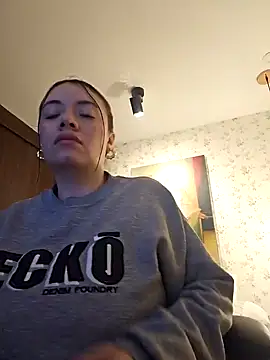 valery mora online show from December 7, 2:31 am