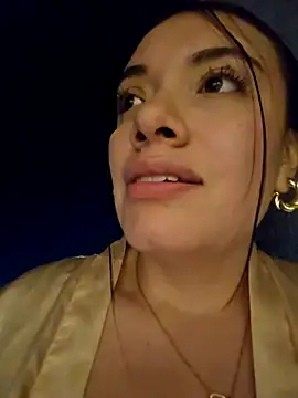 valery mora online show from December 7, 5:37 am