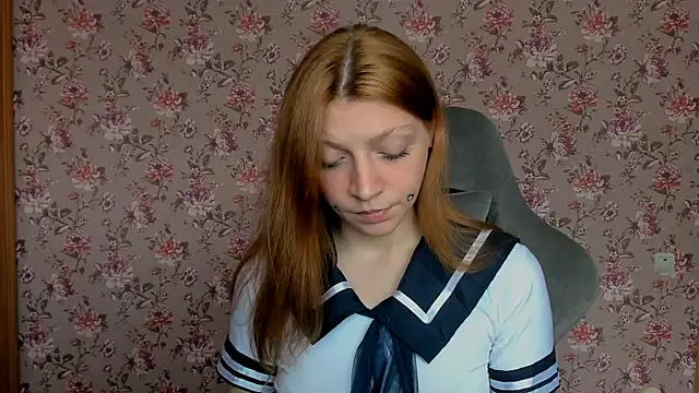 Lolly Haze online show from June 12, 4:11 am