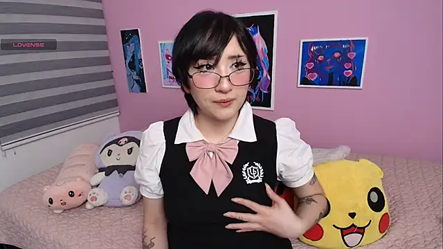 Snapshot of Miwa_violet chatting on September 18, 12:01 am Miwa violet online show from September 18, 12:01 am