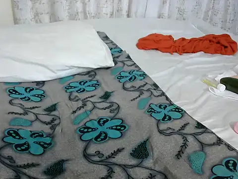 Sexxieshanty online show from May 12, 8:50 pm