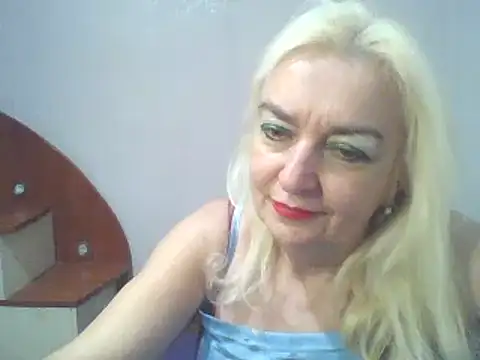 Snapshot of Meri798 chatting on January 5, 12:09 am Meri798 online show from January 5, 12:09 am
