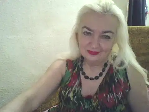Snapshot of Meri798 chatting on January 24, 12:52 am Meri798 online show from January 24, 12:52 am