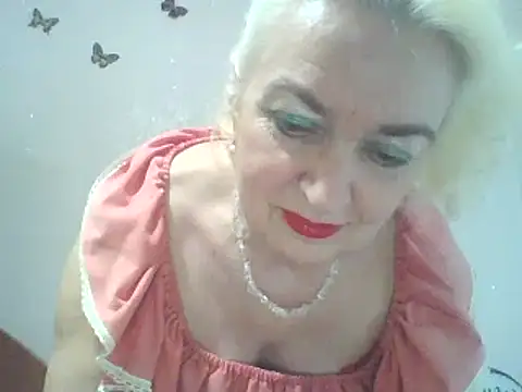 Snapshot of Meri798 chatting on March 12, 10:07 pm Meri798 online show from March 12, 10:07 pm