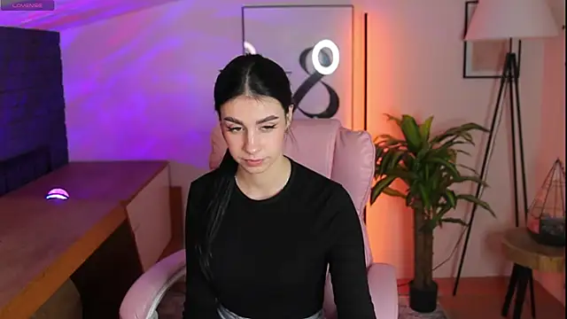 Dina Foxxx online show from October 13, 7:36 pm