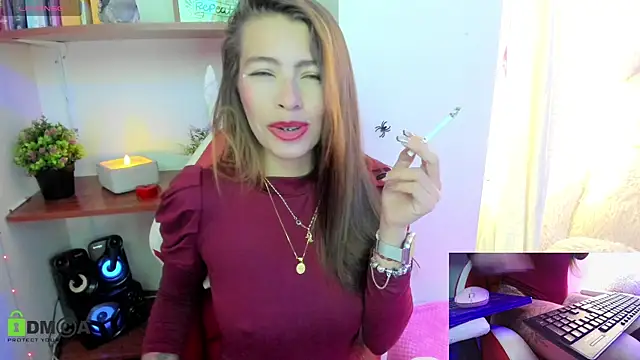 sweetlittlelisa online show from October 9, 5:22 pm