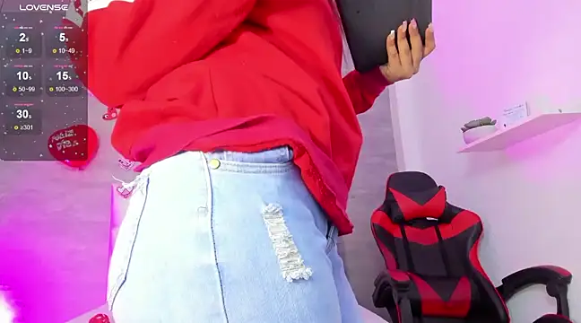 thararouse online show from February 12, 12:12 pm