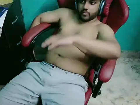 Snapshot of telugu_boy_ chatting on March 4, 8:31 am telugu boy online show from March 4, 8:31 am