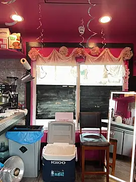 Snapshot of delicioussdixie chatting on March 21, 10:28 pm delicioussdixie online show from March 21, 10:28 pm