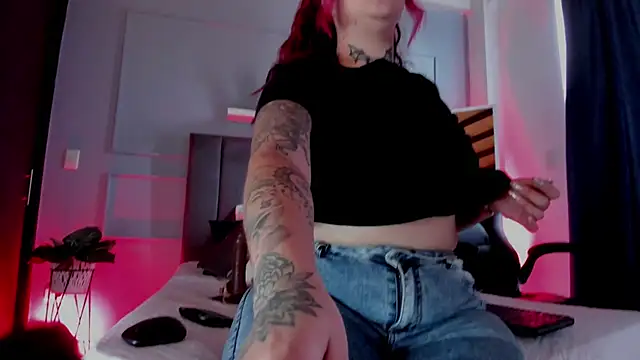 Snapshot of Lissy__Addams chatting on February 4, 7:44 pm Lissy Addams online show from February 4, 7:44 pm