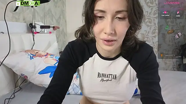 KawaiiNullify online show from September 30, 4:34 pm