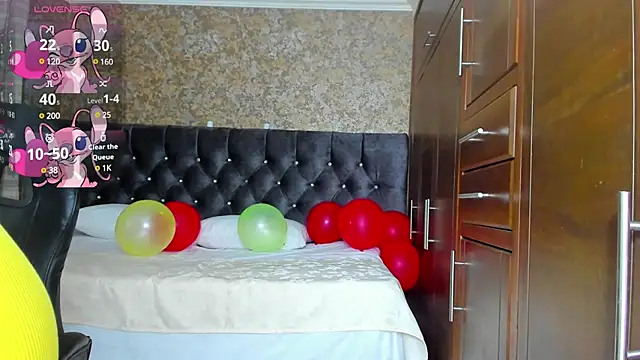 stella xue online show from February 25, 7:58 pm