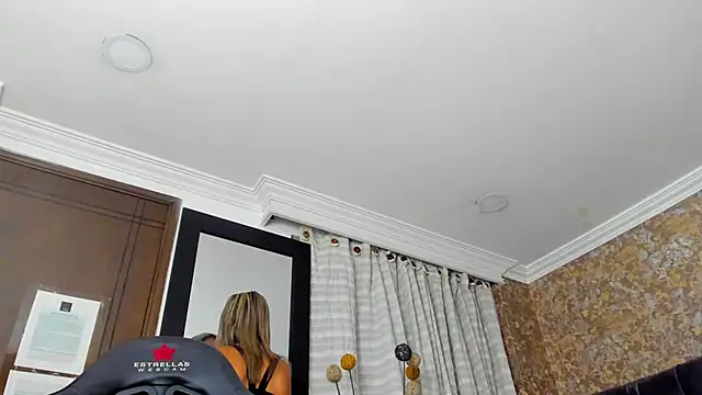 stella xue online show from February 27, 2:53 am