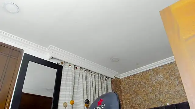 stella xue online show from February 28, 7:56 pm