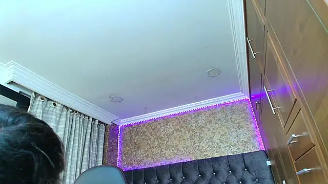 stella xue online show from October 6, 8:39 pm