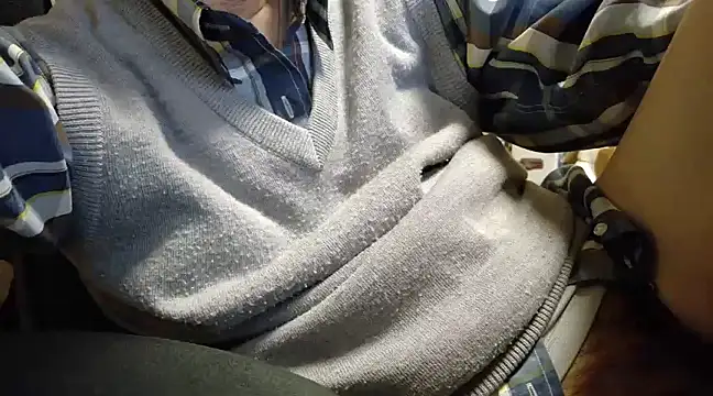 hidenyan02 online show from March 2, 7:21 am