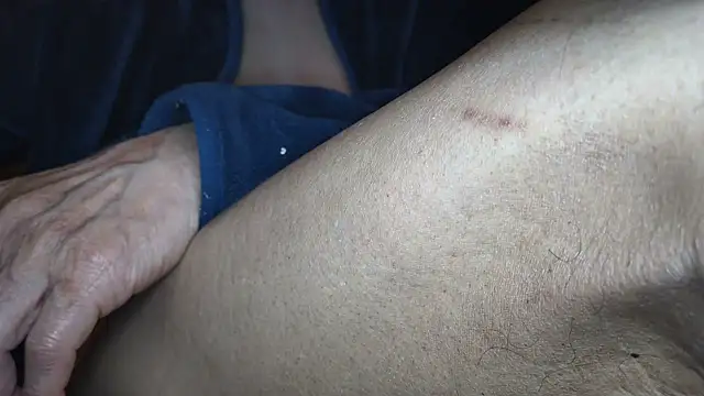 hidenyan02 online show from March 11, 3:45 pm