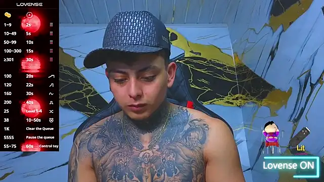 Kevin22 222 online show from October 26, 4:18 am