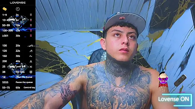 Kevin22 222 online show from November 26, 2:56 am